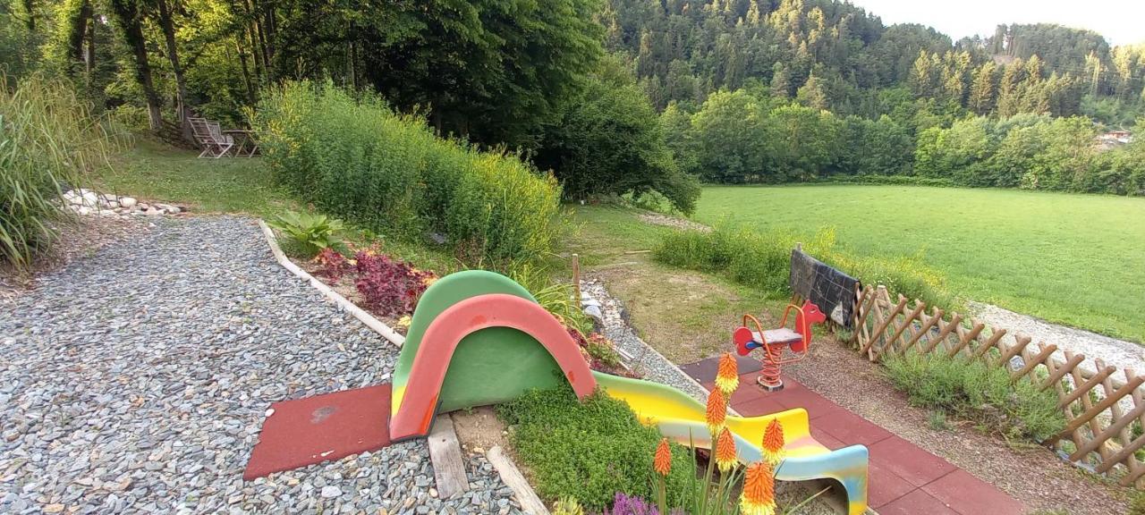Ferienhaus Bluemel Inkl. Freier Strandbadeintritt Фельден-ам-Вёртер-Зе Экстерьер фото