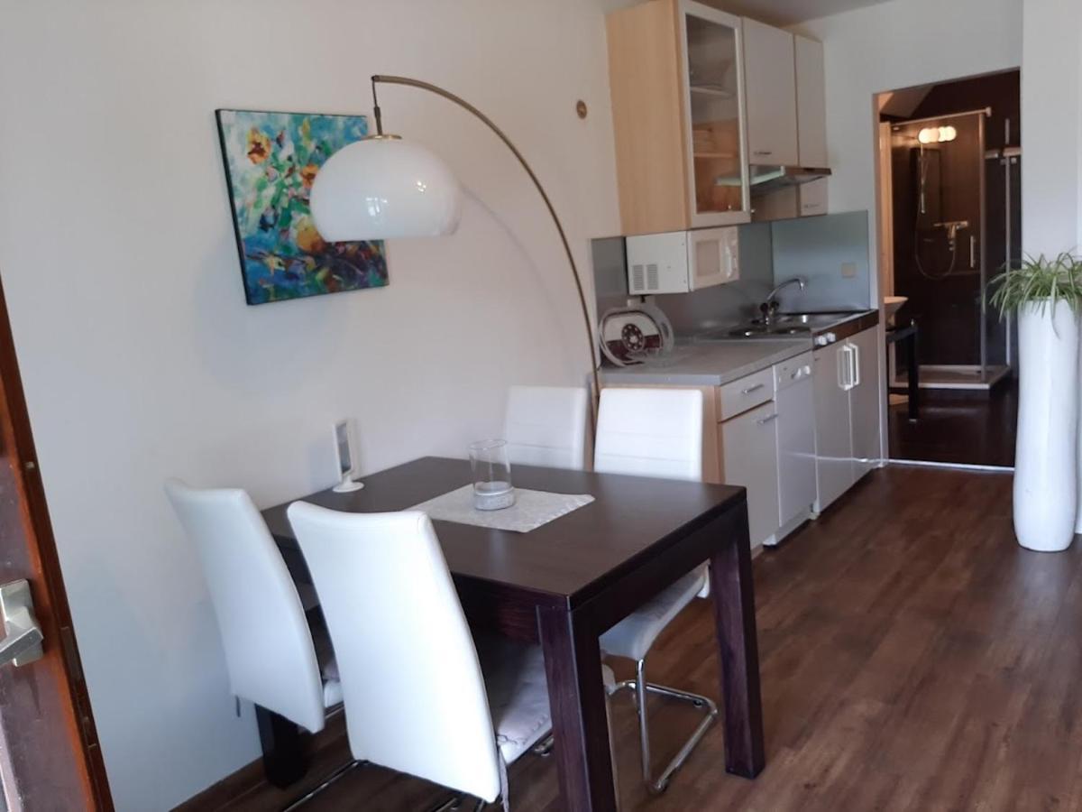Ferienhaus Bluemel Inkl. Freier Strandbadeintritt Фельден-ам-Вёртер-Зе Экстерьер фото