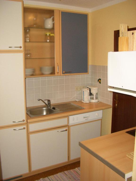 Ferienhaus Bluemel Inkl. Freier Strandbadeintritt Фельден-ам-Вёртер-Зе Номер фото
